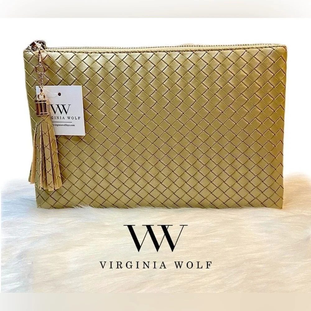 Chic and classy Virginia Wolf gold woven clutch - Picture 2 of 12
